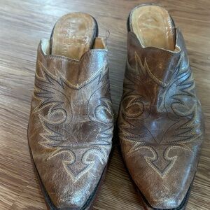 Women’s Brown Leather Ankle Booties with Embroidered Western Detail